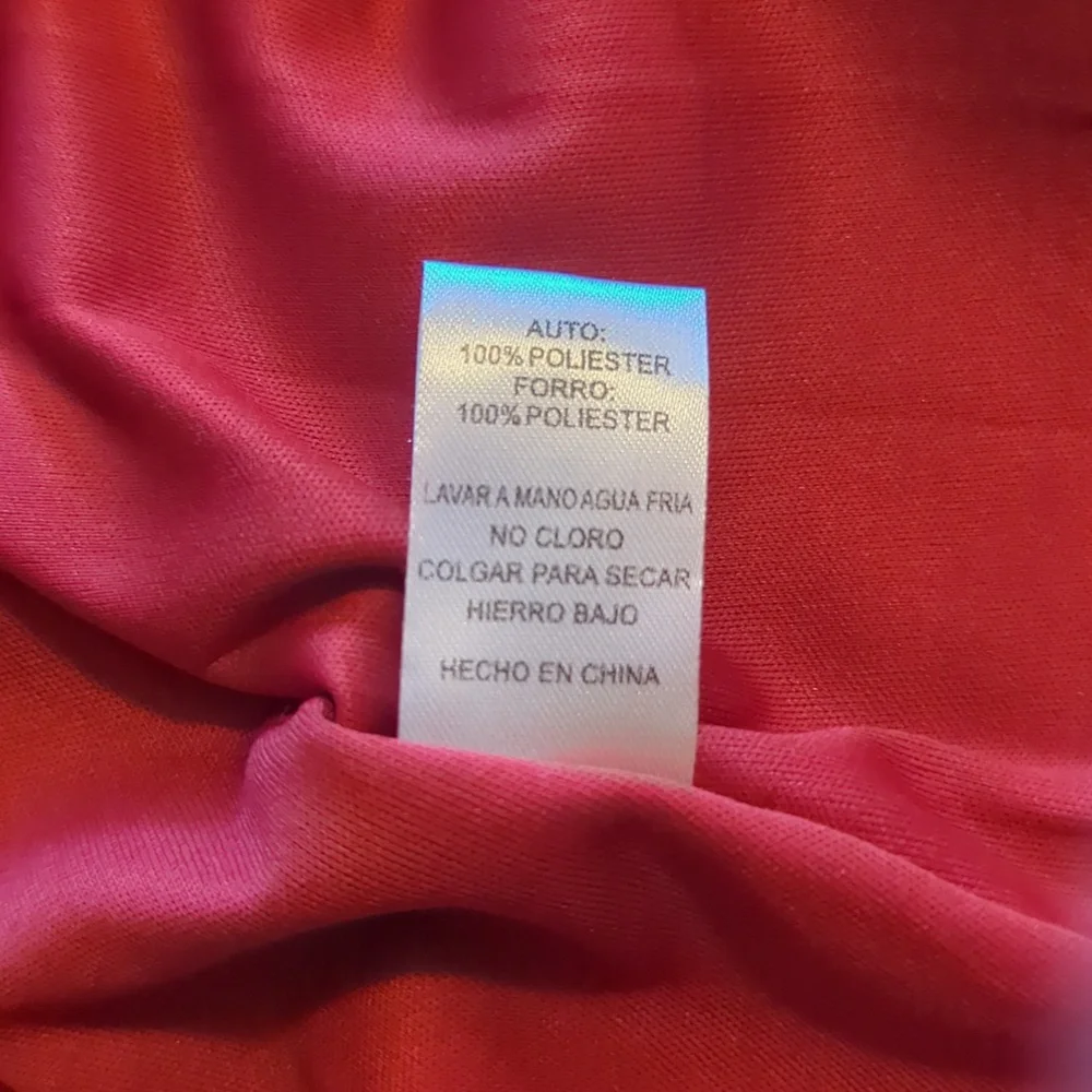 Beautiful Red and floral print dress - Picture 5 of 6